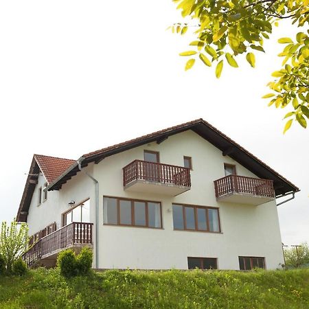 Guesthouse Zafran Smoljanac Exterior foto