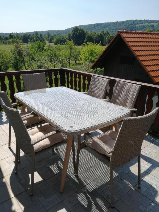 Guesthouse Zafran Smoljanac Quarto foto